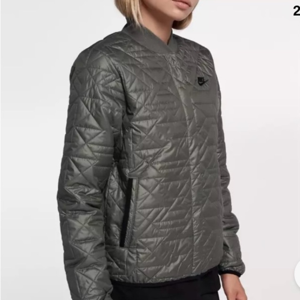 Nike Womens Quilted Insulated Primaloft Jacket